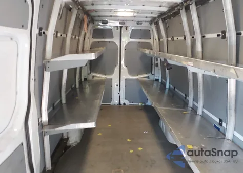 2015 Mercedes-Benz Sprinter 2500 High Roof из США, поврежденный, VIN WD3PE8DB0FP131725